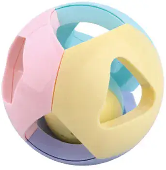 כדור משחק מפלסטיק עם רעשן - דגם 2